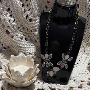 Delicate Pink Stone Statement Necklace - Women Jewelry